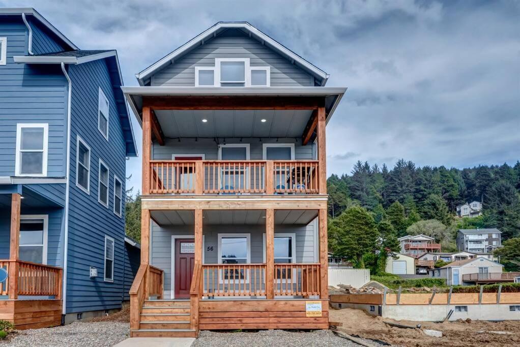 New Tri-Level Home With Ocean View And 3 En-Suite Bedrooms! Depoe Bay Ngoại thất bức ảnh